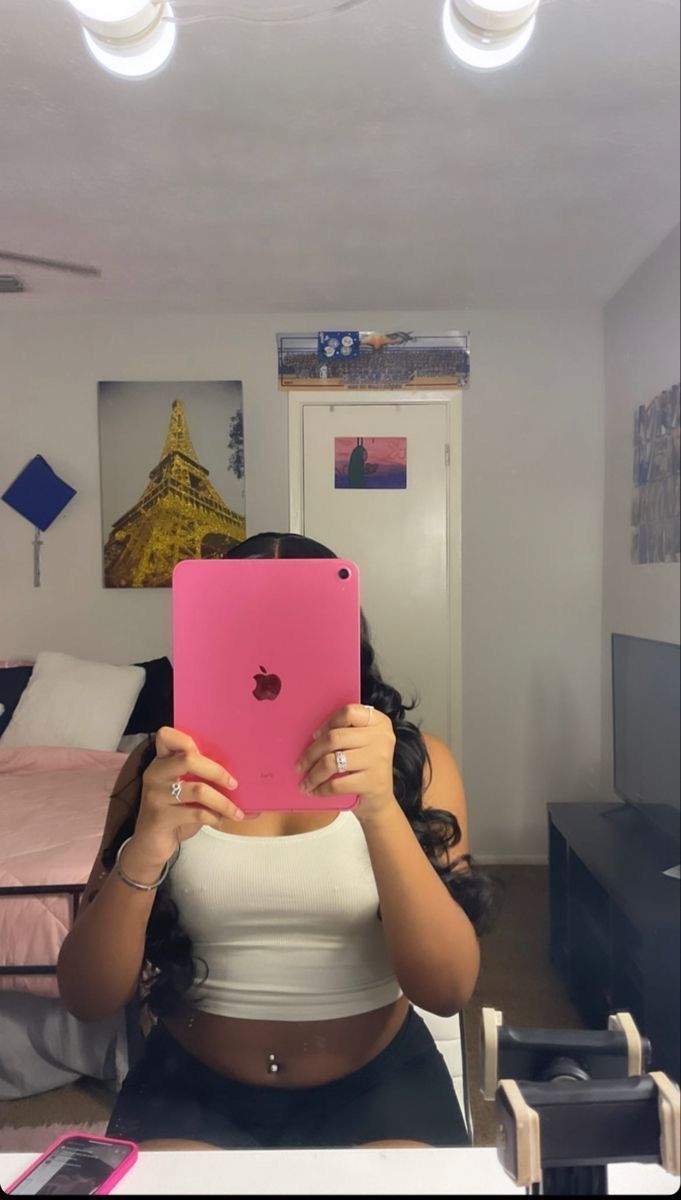 12 Apps to Try Today Instead of Doomscrolling on Your Phone 
