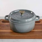 Cast iron cokware |The Only Holiday Gift Guide You Actually Need: 100+ Gifts for All the Women in Your Life