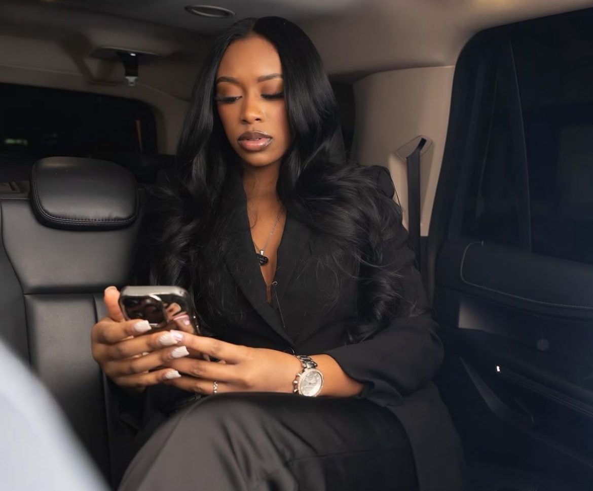 Thinking of Starting a Business? Here Are 6 Books Every Woman Should Read First ​